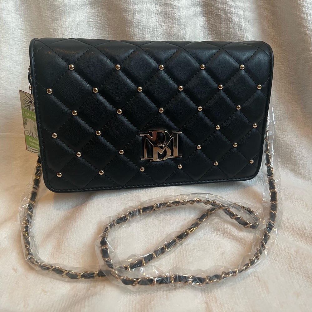 Badgley Mischka Diamond Quilted Crossbody Bag with Detachable Strap in Black